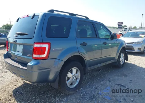 2011 Ford Escape Xlt из США, поврежденный, VIN 1FMCU0DG5BKC63144